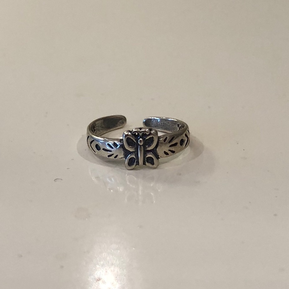 Silpada Silver Butterfly Adjustable Ring
